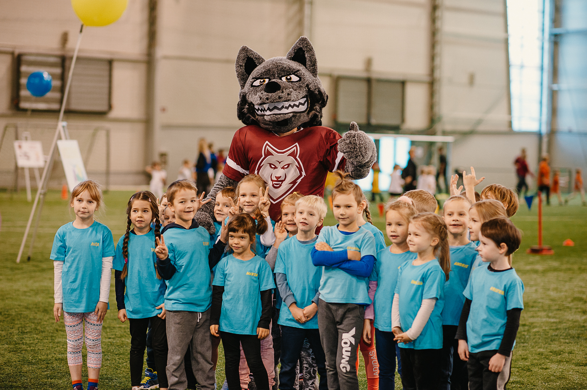 Sporta diena “Iepazīsti Latviju sportojot” pulcē vairāk nekā 1000 bērnus