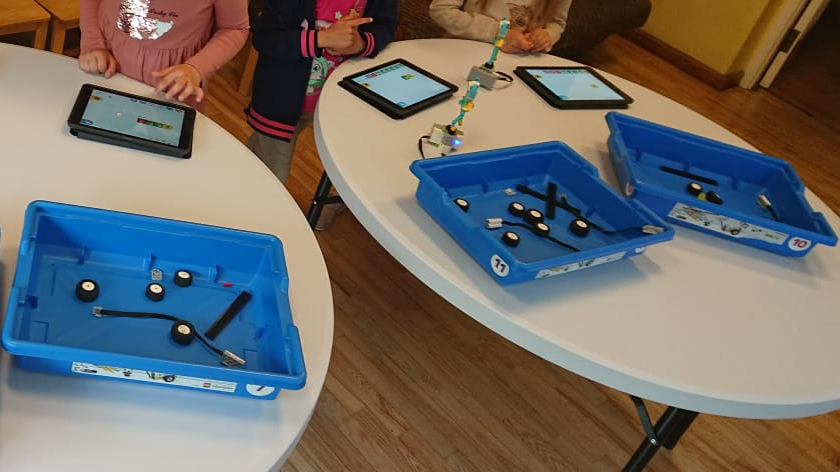 Projekts "Digitālais mācību un metodiskais līdzeklis izglītojošajā robotikā pirmsskolas un pamatizglītības pakāpē"