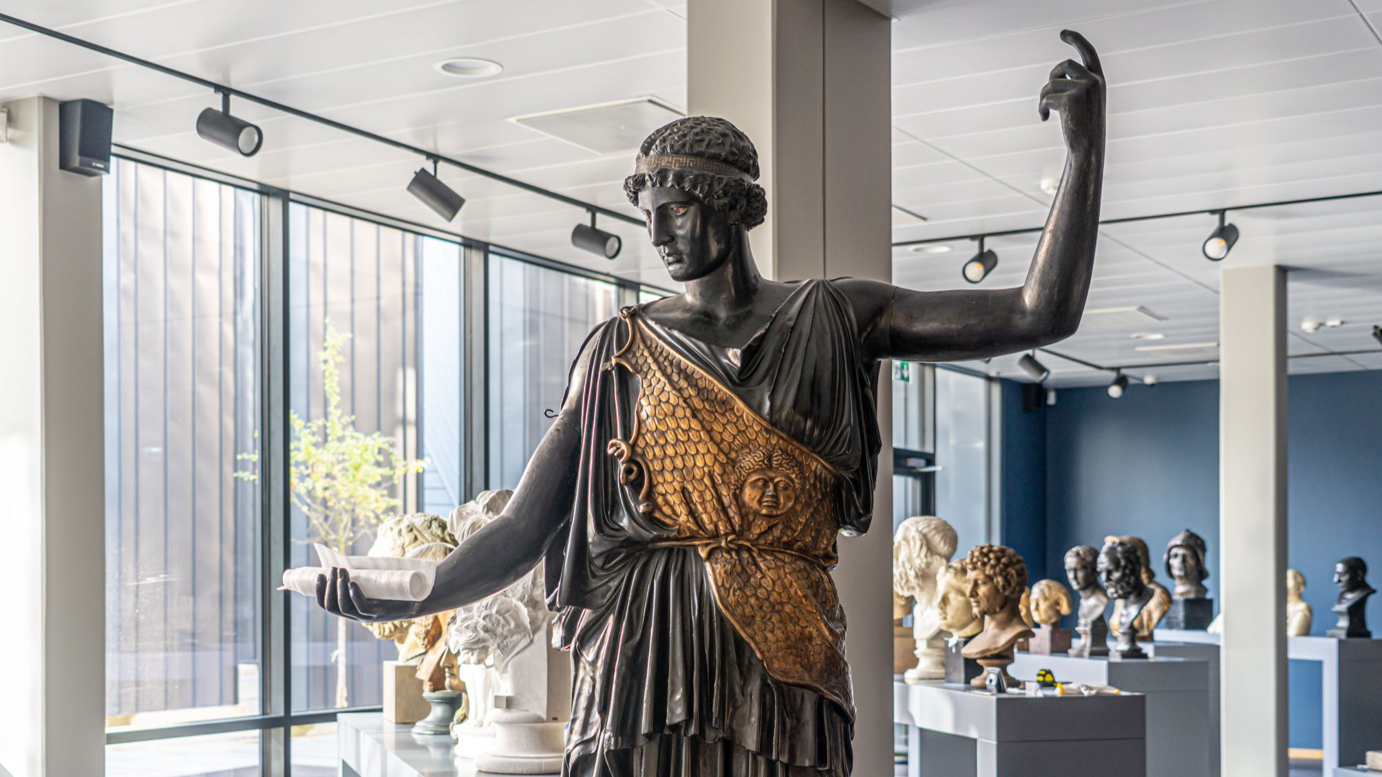 Muzeju krātuve un ekspozīcija Skulptūru mežs piedāvā: Grieķijas dienas