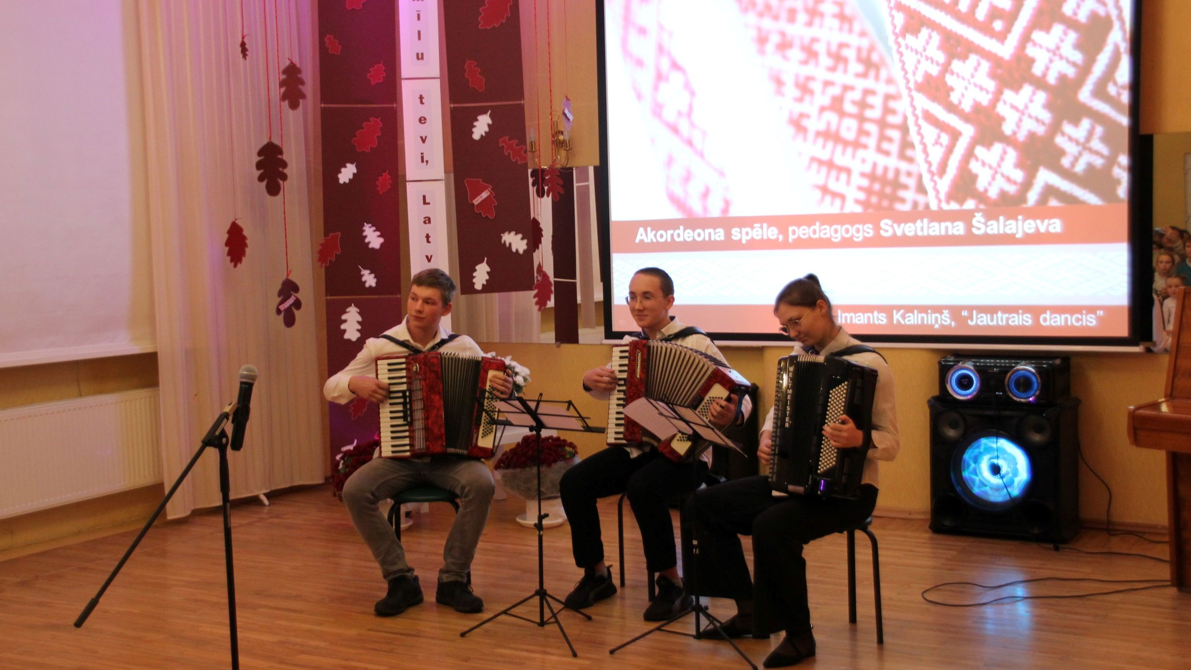 Bērnu un jauniešu centra “Daugmale” Latvijas svētku mēneša pasākums “Es mīlu tevi, Latvija!” 