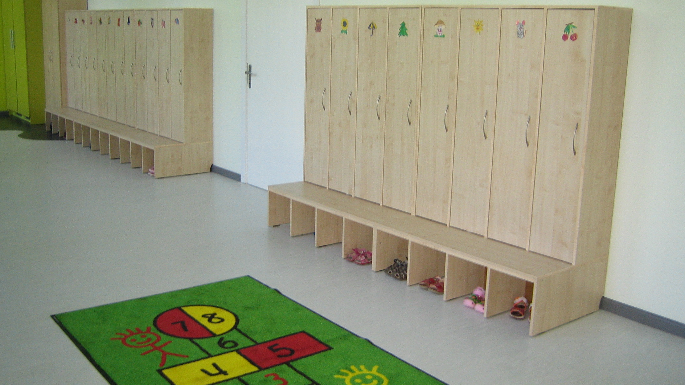 Brīvas vietas Rīgas pirmsskolas izglītības iestādē "Ligzdiņa"