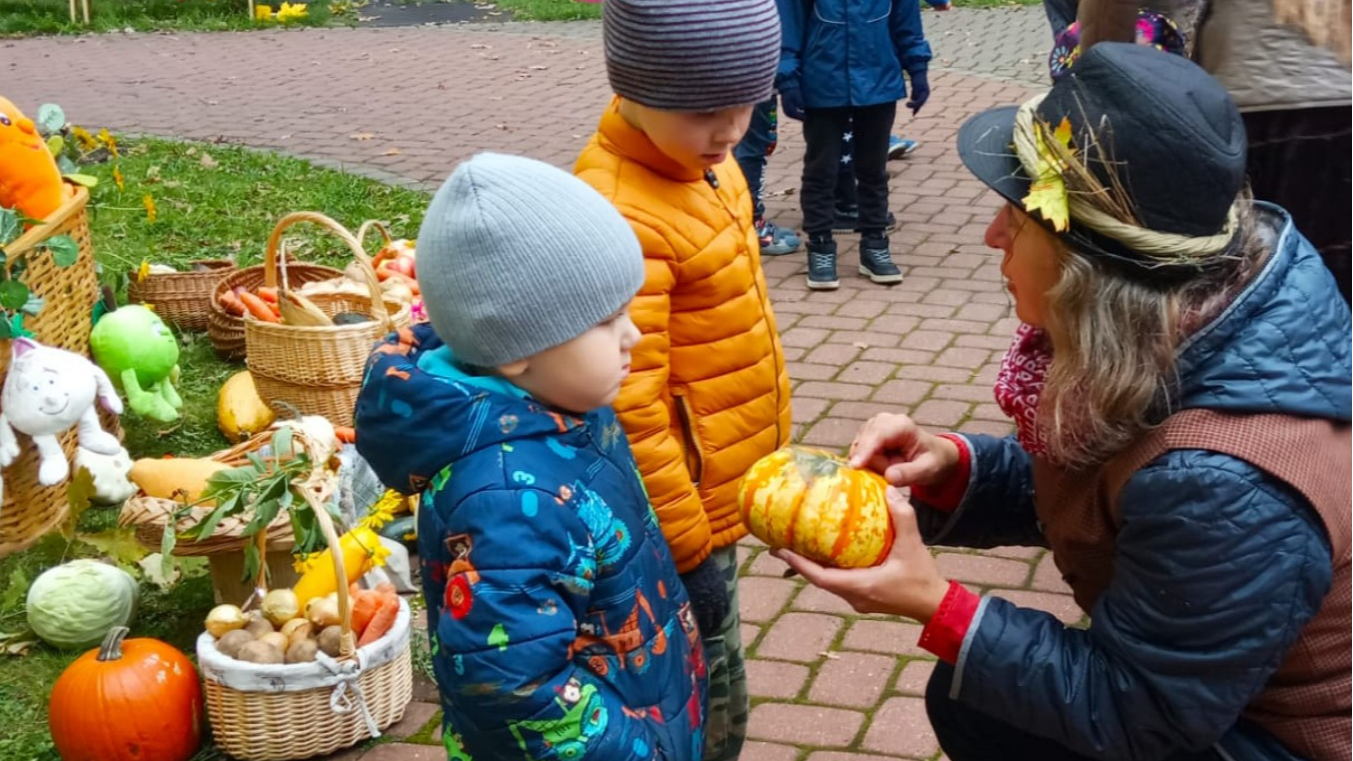 Rotaļnodarbības latviešu valodas apguves veicināšanai Rīgas 152. pirmsskolas izglītības iestādē
