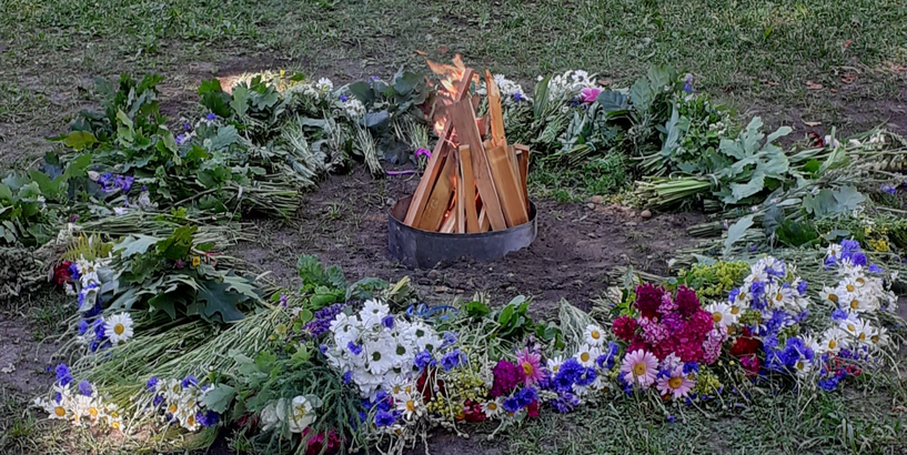 Iepazīstam Vasaras saulgriežu ielīgošanas tradīcijas