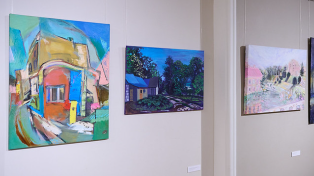 VEF Kultūras pilī atklāta Jāzepa Pīgožņa balvas Latvijas ainavu glezniecībā izstāde