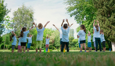 Izsludināta pieteikšanās "Brīvā laika aktivitāšu rīkošana RVP IKSD padotības vispārējās izglītības iestādēs izglītojamiem no 1. klases līdz 4. klasei"