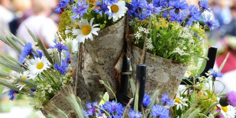 Doma laukumā noritēs tradicionālais Zāļu tirgus