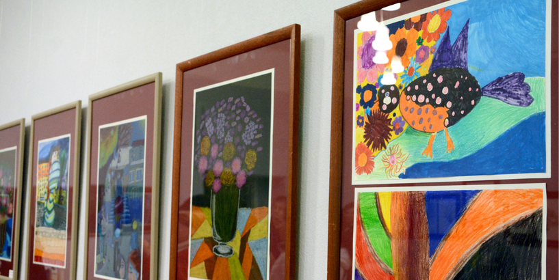 Mākslas izstāde "Emīlija un draugi"