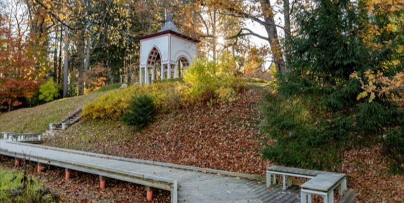 Ideja svētkiem – izzini Latviju slēpņojot! 