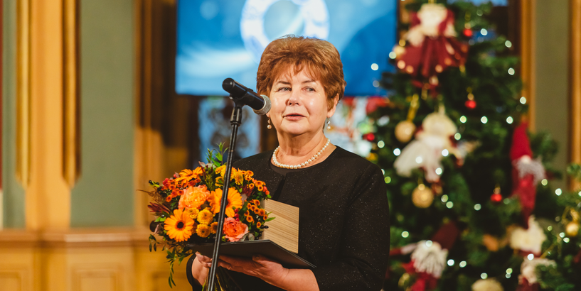 Pasniegtas balvas Rīgas labākajiem pirmsskolu darbiniekiem