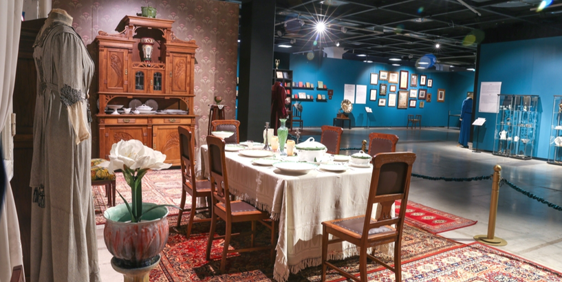 Ekskursijas skolēniem izstādē “Jūgendstils Rīgā. Kolekcijas desmitgade”