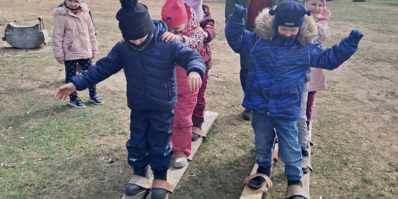 Rīgas 173. pirmsskolas izglītības iestāde īsteno sabiedrības integrācijas projektu “Plecs pie pleca”