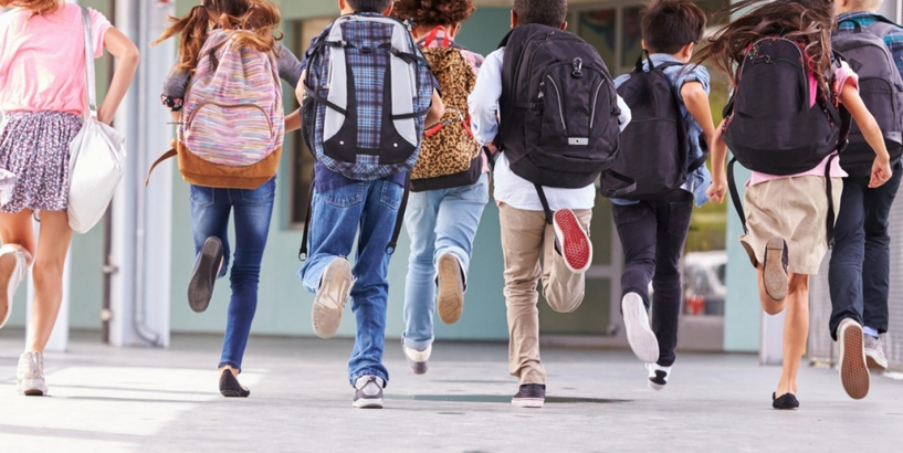 Ukraiņu bēgļu bērni uzsāk izglītības procesu Latvijā