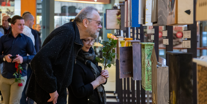 Festivāla “BILDES 2019” ietvaros atklāta izstāde “Pastkastītes”