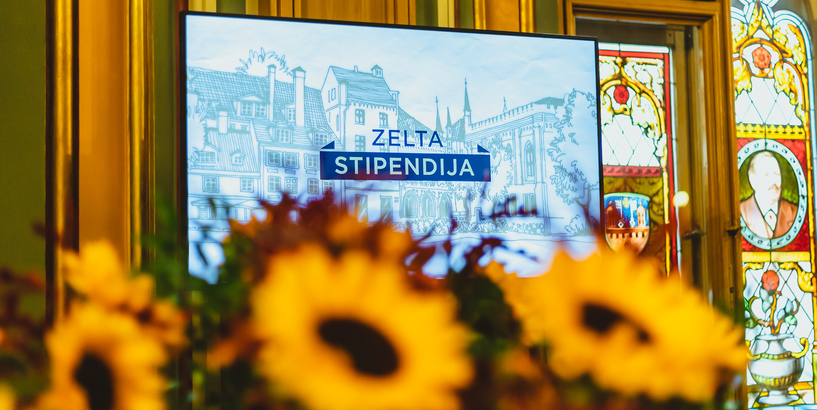 Svinīgā klātienes ceremonijā pasniegtas Rīgas pašvaldības balvas “Zelta pildspalva” un “Zelta stipendija”
