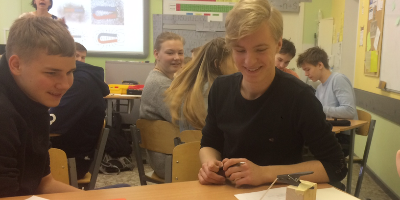 Neizbēgami jāmainās līdzi laikam un bērniem	