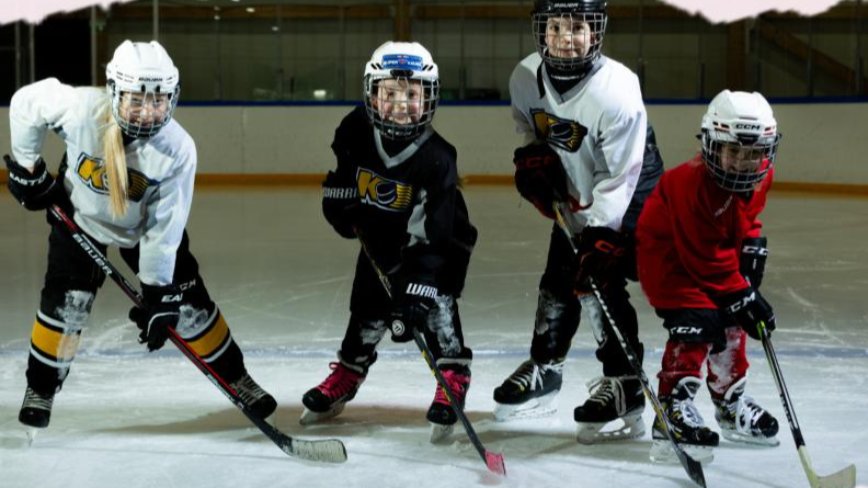 Meiteņu hokeja diena Rīgā