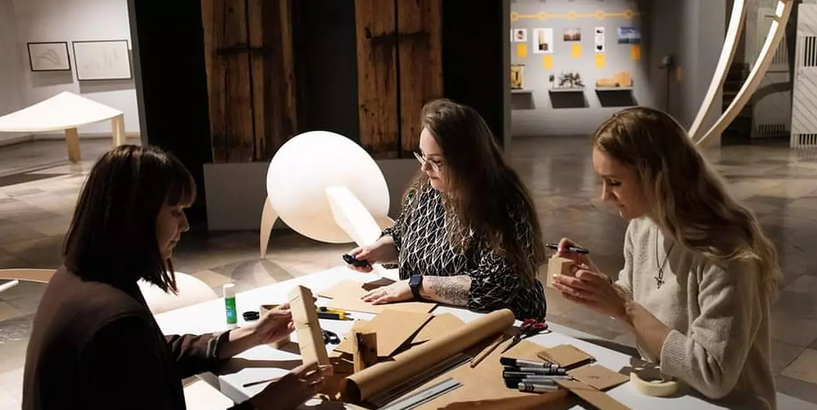 Domnīca pedagogiem: (Ir)racionālais Jāņa Straupes darbos