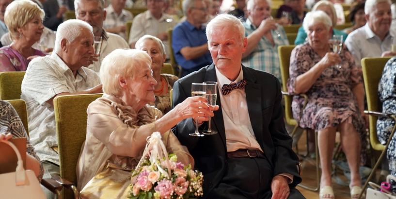 Rīgā godināti Zelta kāzu jubilāri