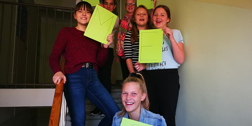 Mūsu tautasdziesmas MEMĒS 