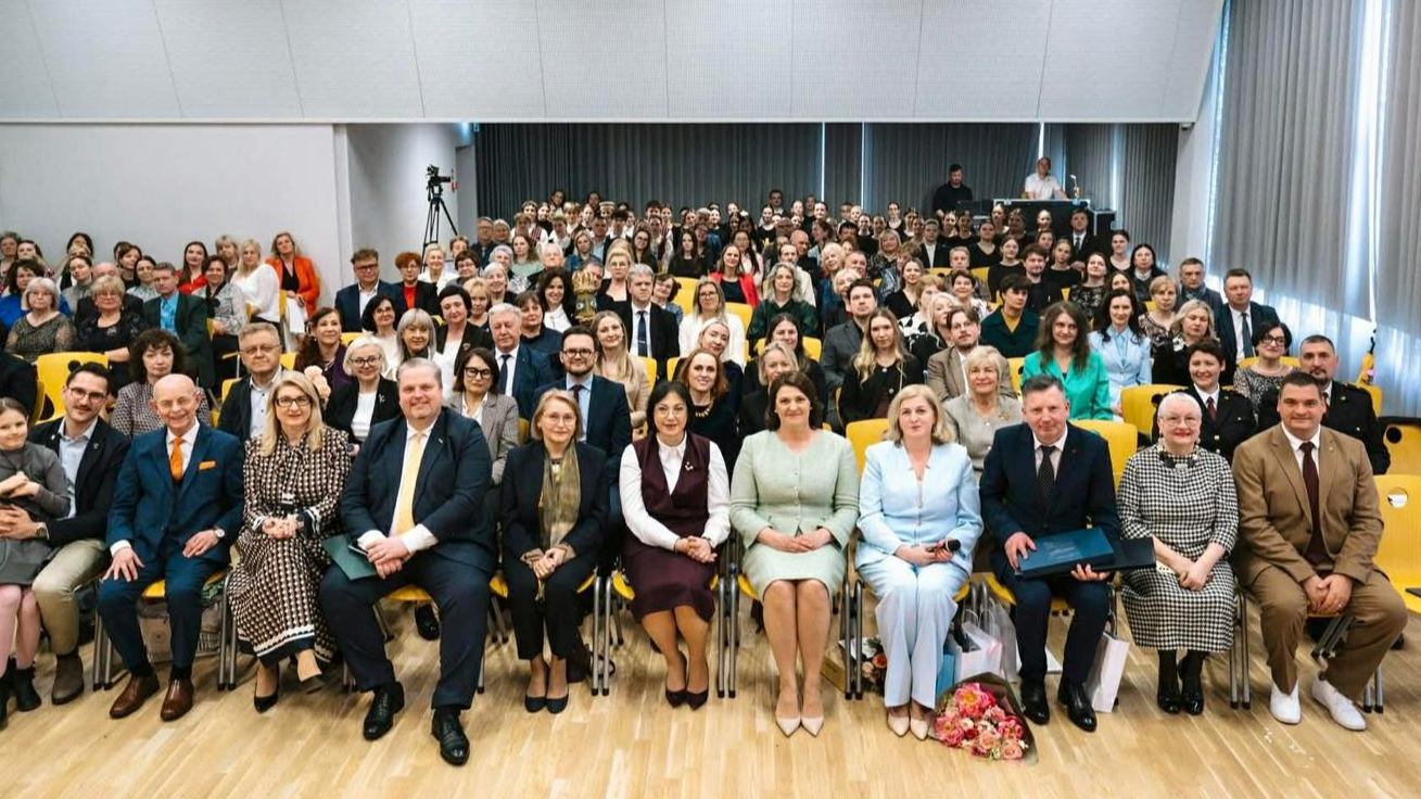 Rīgas Lietuviešu vidusskolai 35 gadu jubileja