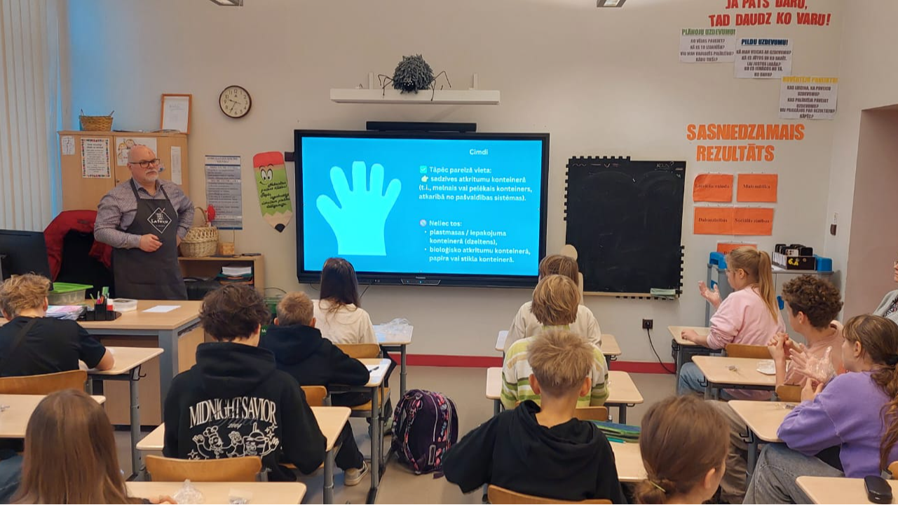 Rīgas pamatskolas "Rīdze”  STEM nodarbības