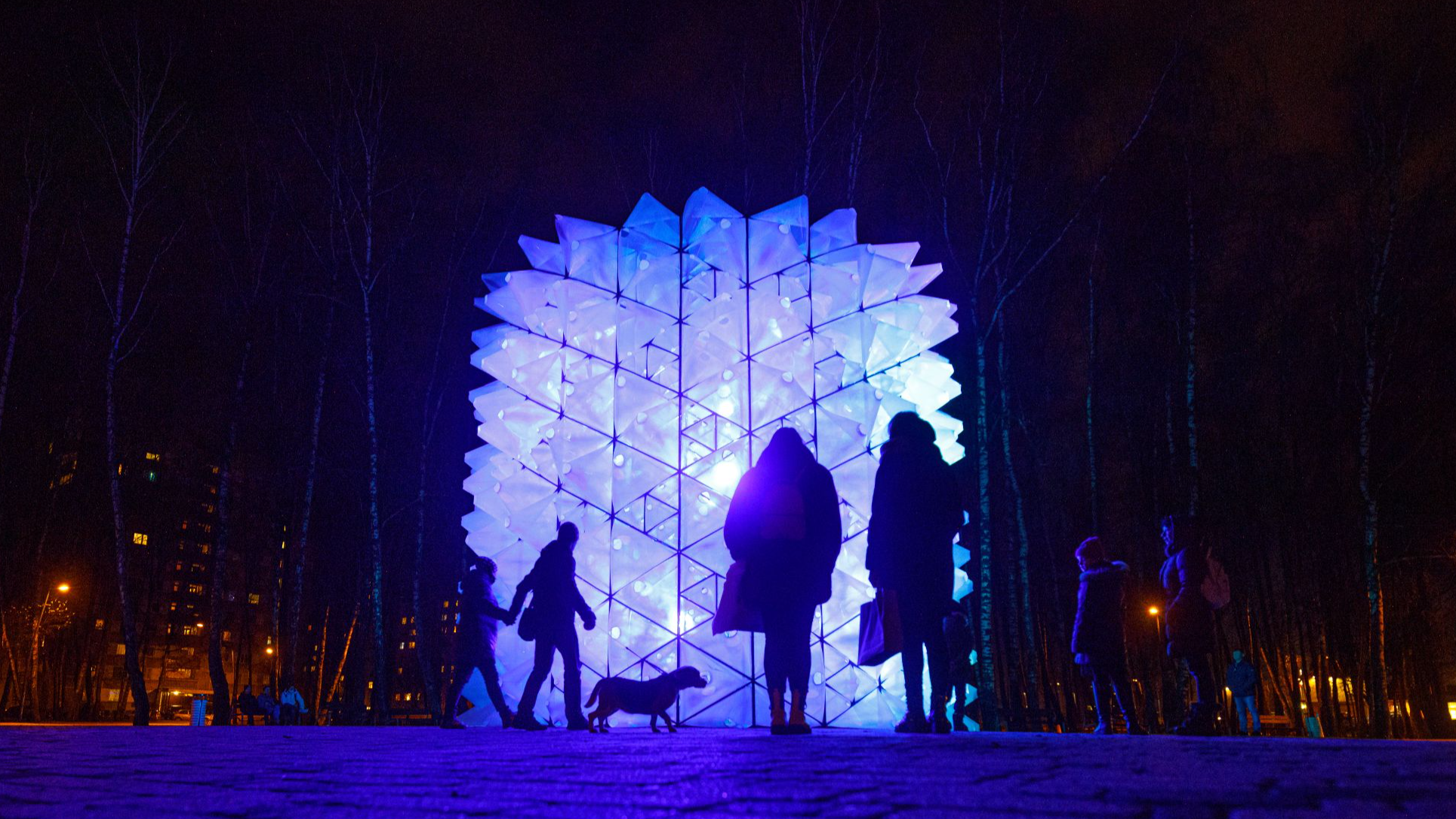 Vecgada vakarā Rīgas parku svētku izgaismojums būs apskatāms līdz plkst.18.00
