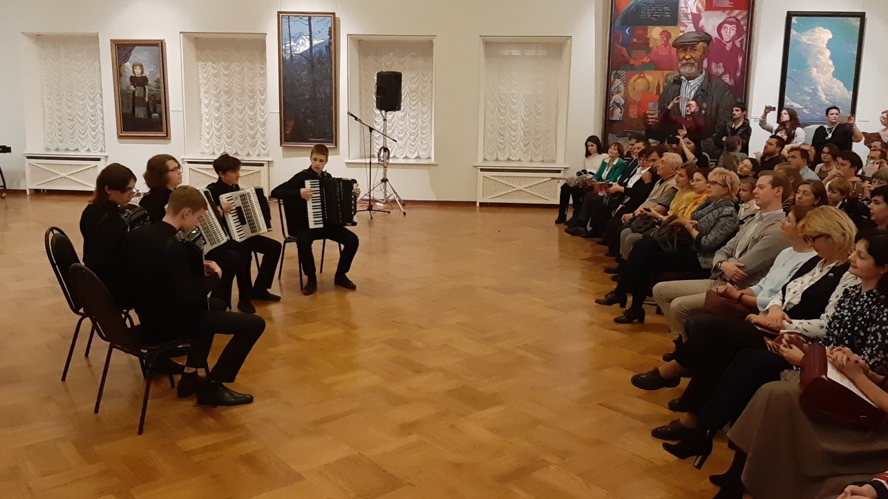 Akordeonistu ansambļu koncerts un meistarklases Maskavā