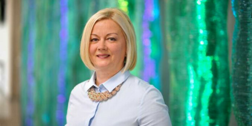 Vecākiem jāuztraucas ne vien par bērna, bet arī par saviem tehnoloģiju lietošanas paradumiem