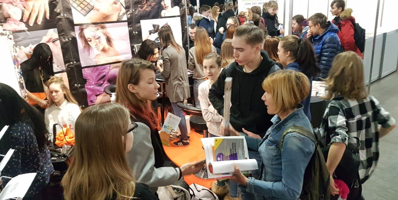 Izstādes "Skola 2020" apmeklējums