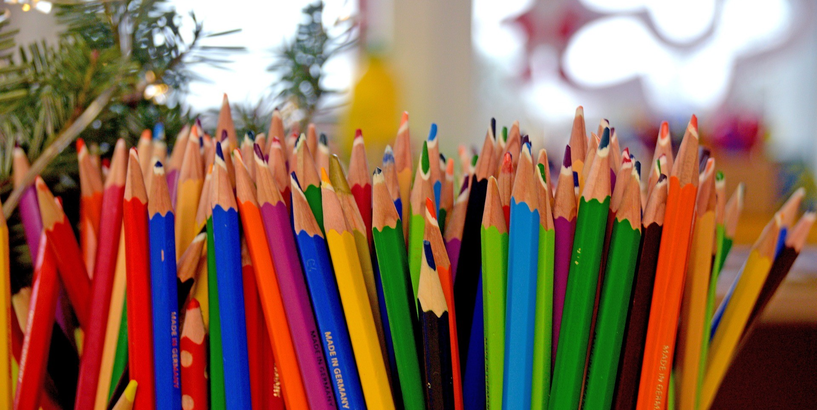 Rindas pēc bērnudārziem Rīgā turpina samazināties