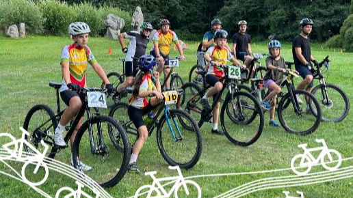 Ikgadējais velosacensību seriāls “Riteņvasara 2026” aicina lielus un mazus