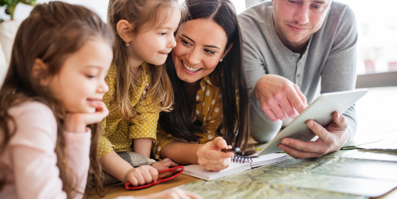 Precizē nosacījumus par izglītības programmu apguvi ģimenē