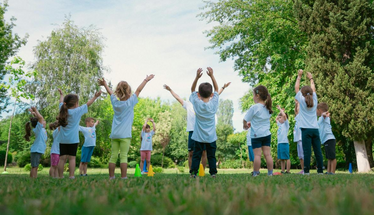 Izsludināts atkārtotais konkurss RVP IKSD izglītības iestādēm brīvā laika aktivitāšu rīkošanai 2026. gada jūnijā