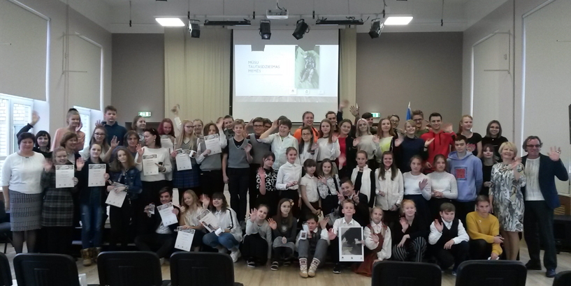 Integrācijas projekts “Mūsu tautasdziesmas MEMĒS” 