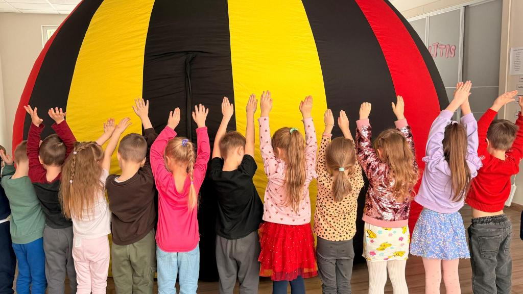 Rīgas pirmsskolas izglītības iestāde “Kamolītis” ceļo Saules sistēmā