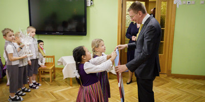 Prezidents apmeklē Rīgas 4. pirmsskolas izglītības iestādes “Avotiņš” grupiņas “Odziņas” 